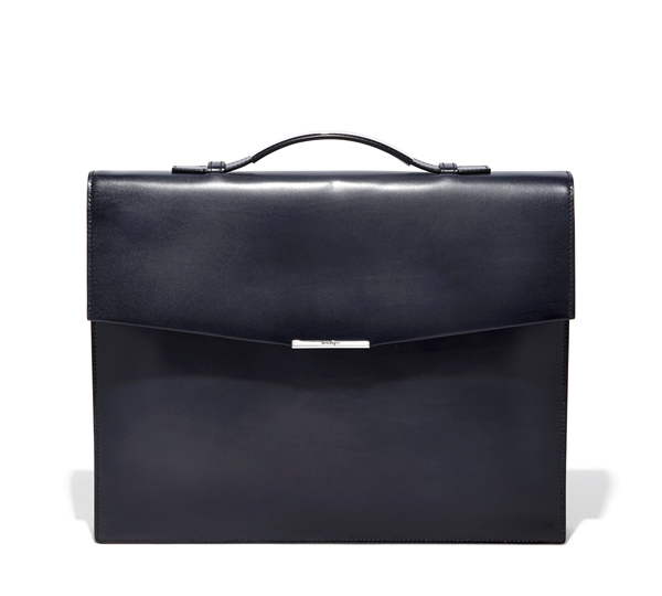 PRENDAS Y ACCESORIOS PARA UN HOMBRE DE NEGOCIOS CON CLASE