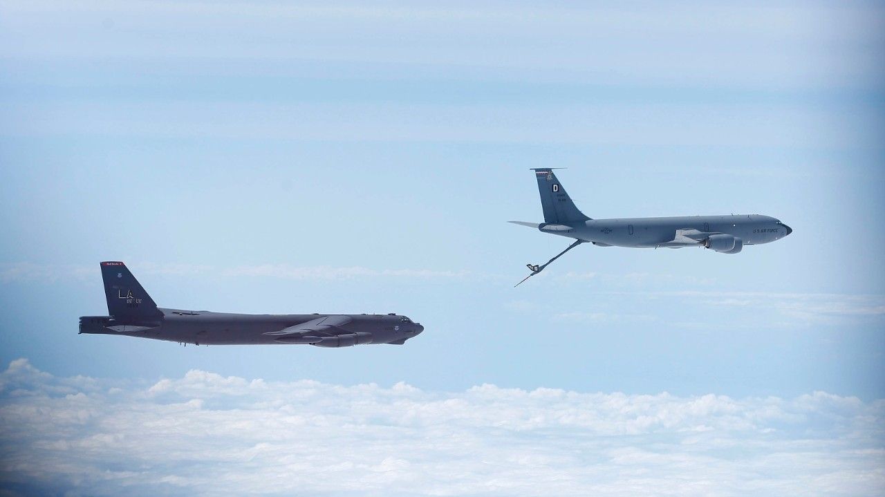 CHINA ASEGURA NO ESTAR ASUSTADO TRAS SOBREVUELO DE BOMBARDEROS ESTADOUNIDENSES SOBRE SUR DEL MAR CHINO