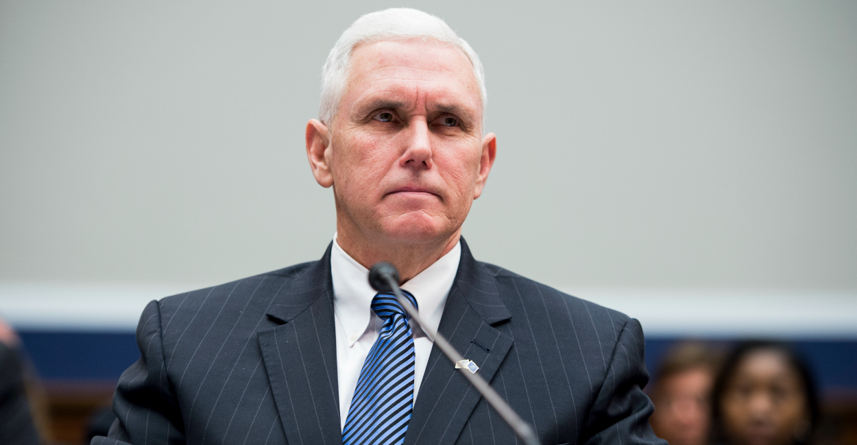 MIKE PENCE HACE OFICIAL SU CANDIDATURA A LA PRESIDENCIA DE EE.UU.