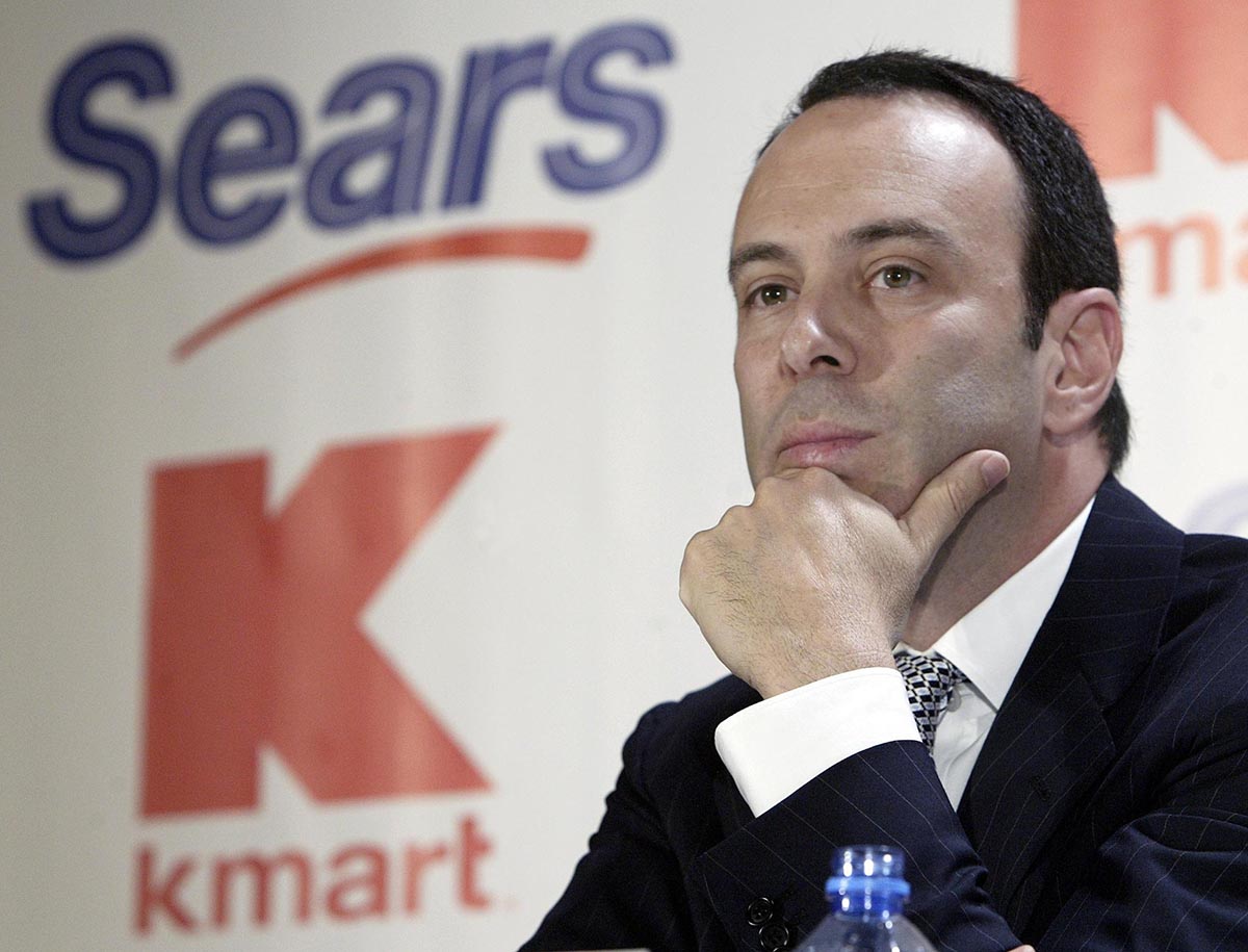 EL PRESIDENTE DE SEARS PREVALECE EN LA SUBASTA DE BANCARROTA CON UNA OFERTA DE $5.2 MIL MILLONES