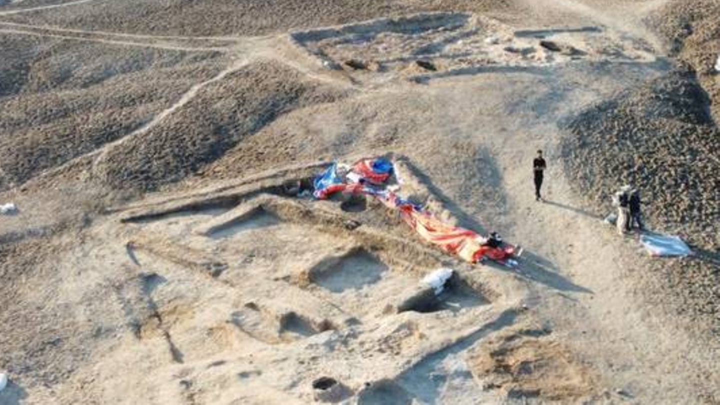 HALLAN EN IRAK UNA TABERNA CON 5.000 AÑOS DE ANTIGÜEDAD, INCLUIDA UNA RECETA DE CERVEZA DE LOS SUMERIOS