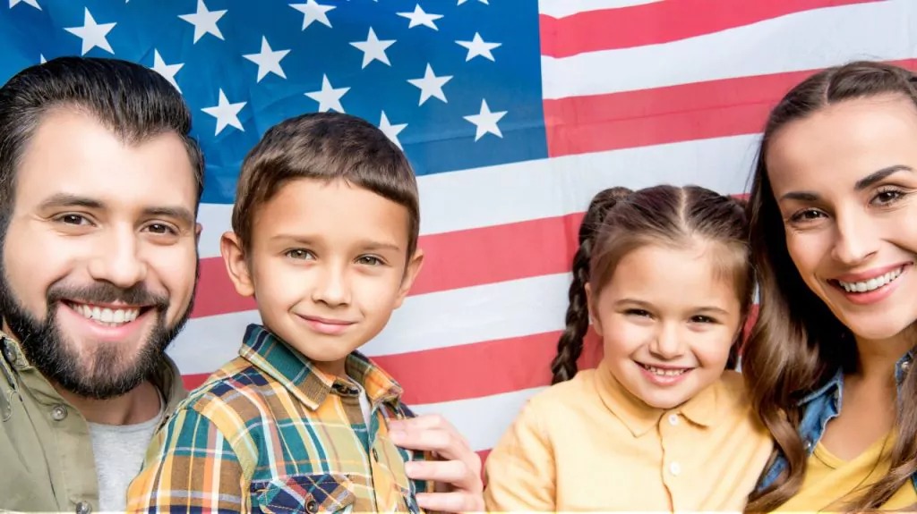 PARA EL 85% DE LOS LATINOS ES IMPORTANTE HABLAR ESPAÑOL PARA LAS FUTURAS GENERACIONES