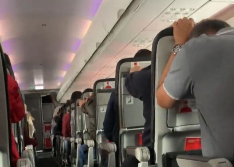 ¿CUÁL ES EL COSTO DEL TRAUMA DE LOS PASAJEROS? ALASKA AIRLINES LO VALORA EN 1.500 DÓLARES