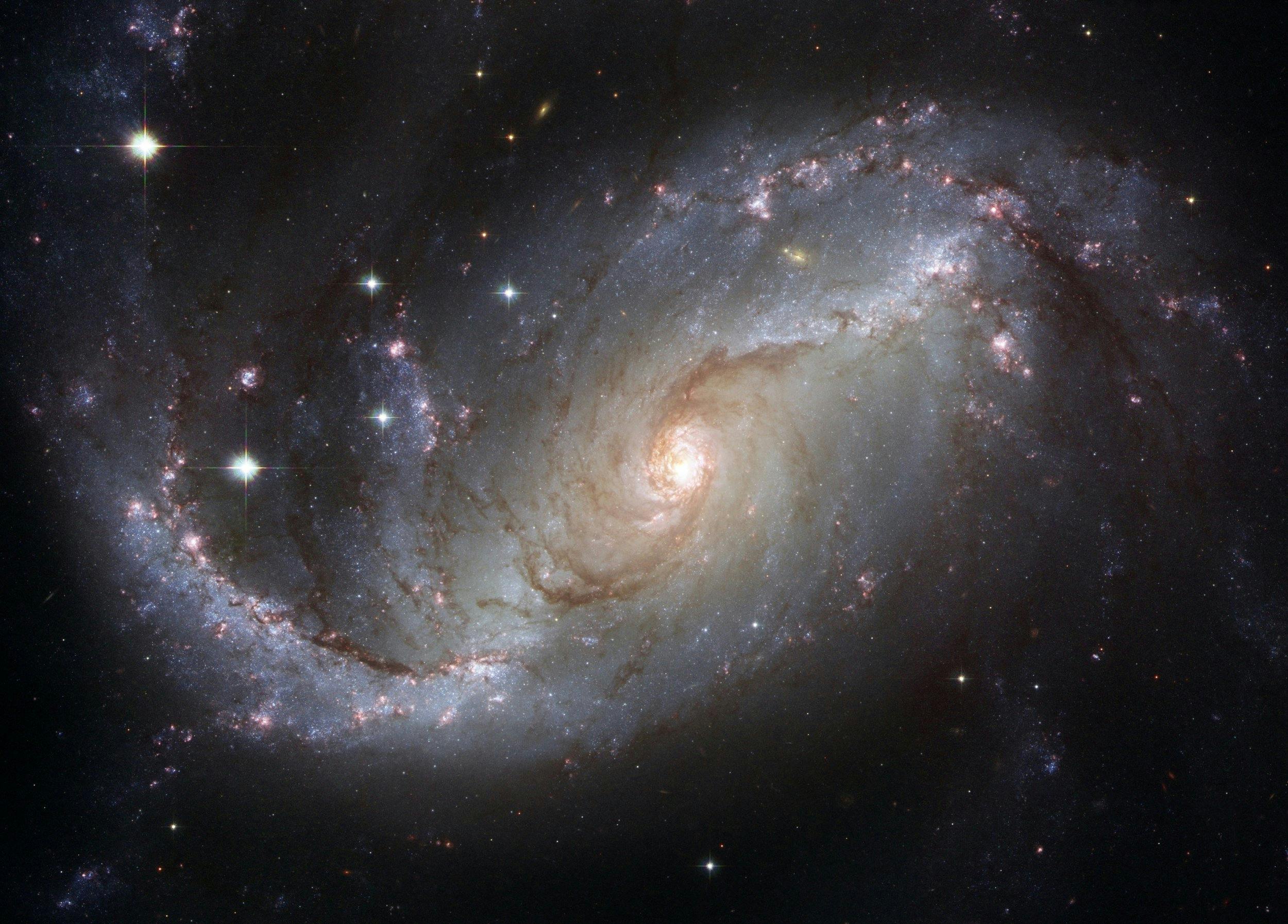 EL UNIVERSO PODRÍA SER UN PROYECTO DE QUÍMICA DE UNA CIVILIZACIÓN AVANZADA, SEGÚN ASTRÓNOMO DE HARVARD