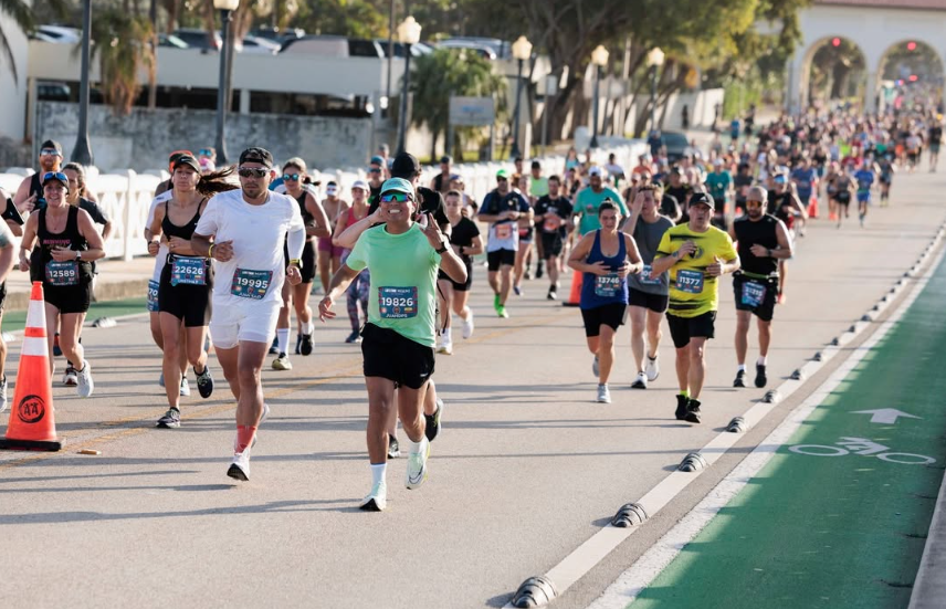 A UNA VELOCIDAD RÉCORD SE AGOTAN LOS CUPOS PARA EL MARATÓN DE MIAMI, PERO TODAVÍA HAY UNA ESPERANZA